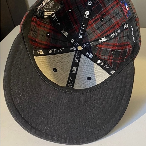 Rare Minnesota Twins New Era 9Fifty MLB Plaid Strapback Flat Bill Cap Red Grey - Picture 4 of 7